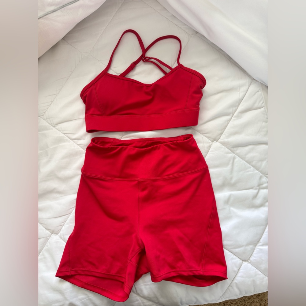 Red workout set